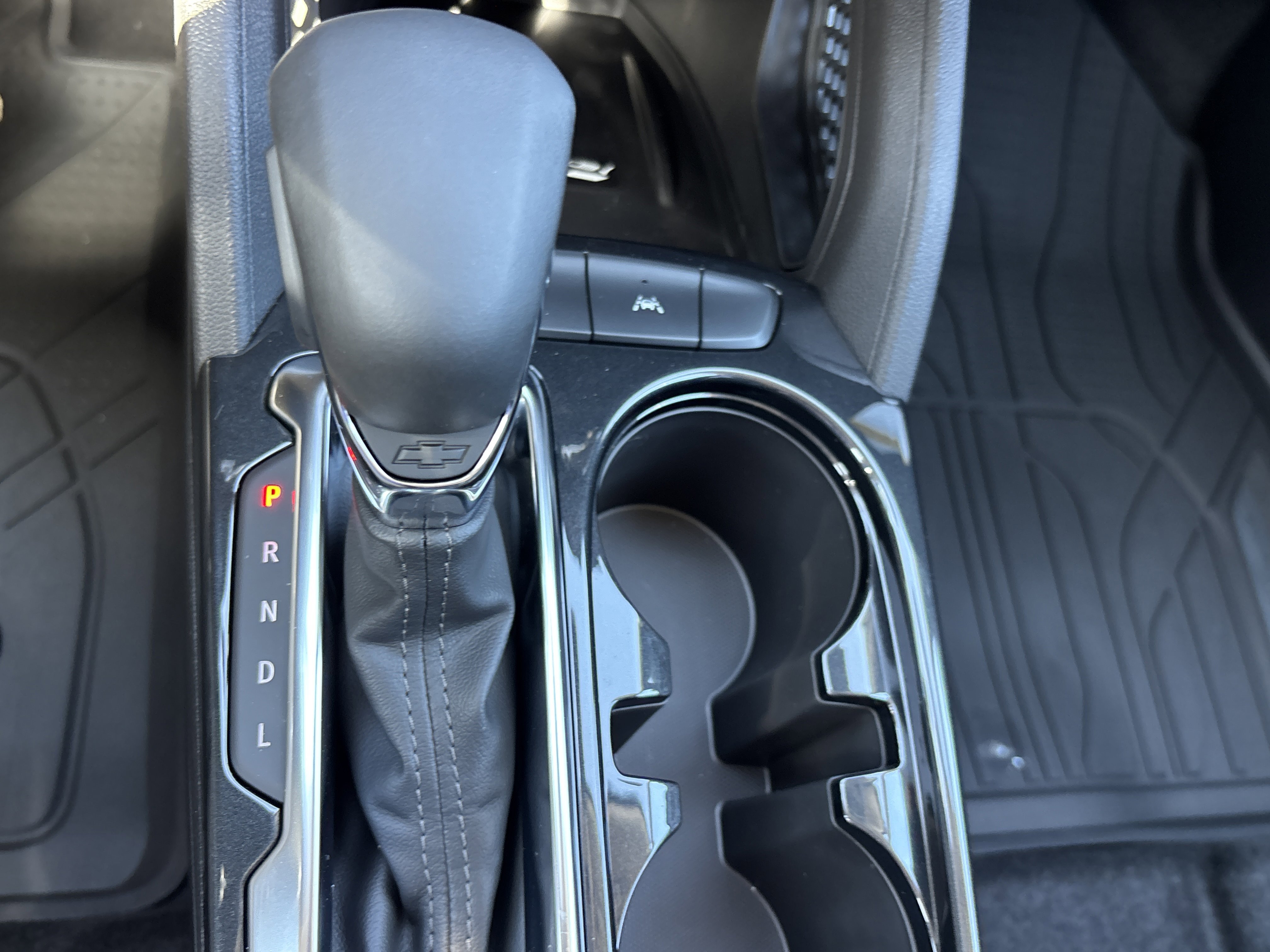 New 2026 Mosaic Black Metallic Chevrolet LT image 36