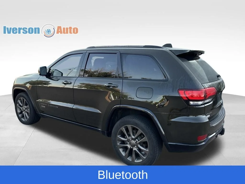 Used 2016 Green Jeep Limited image 9