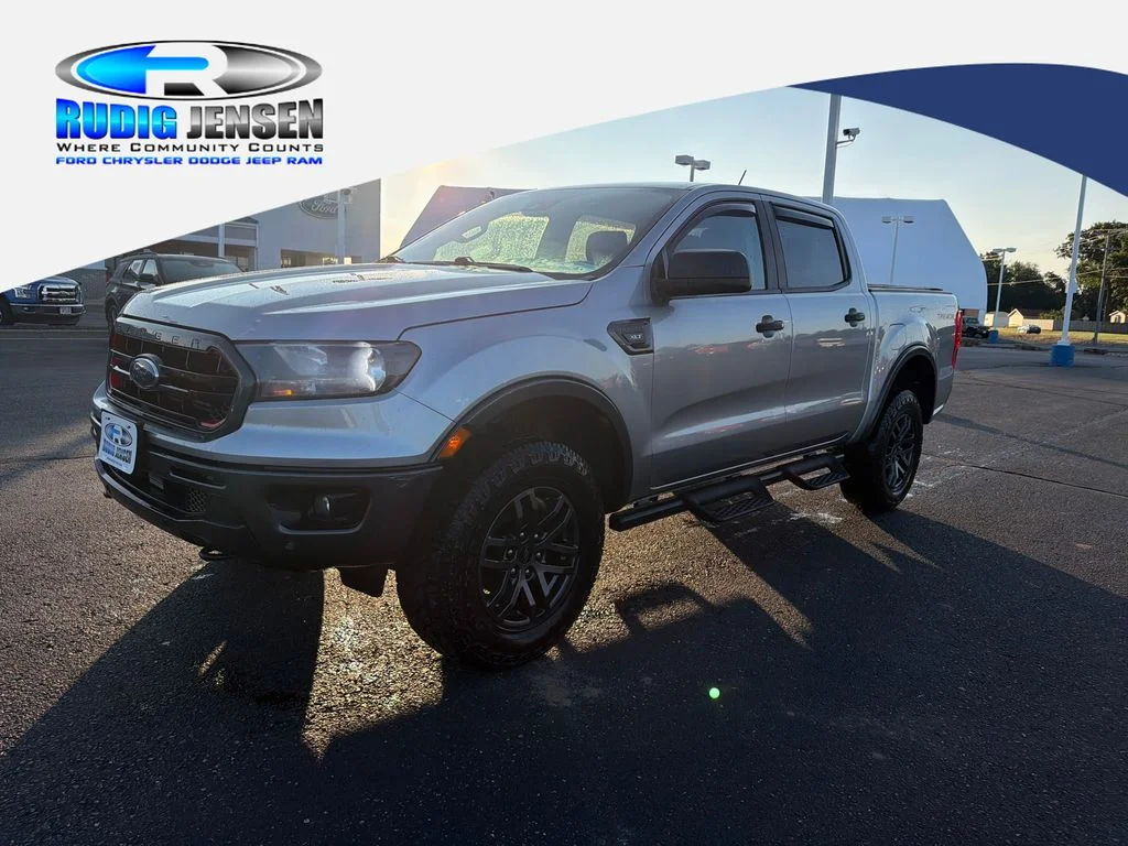 Used 2021 Silver Ford XLT image 1
