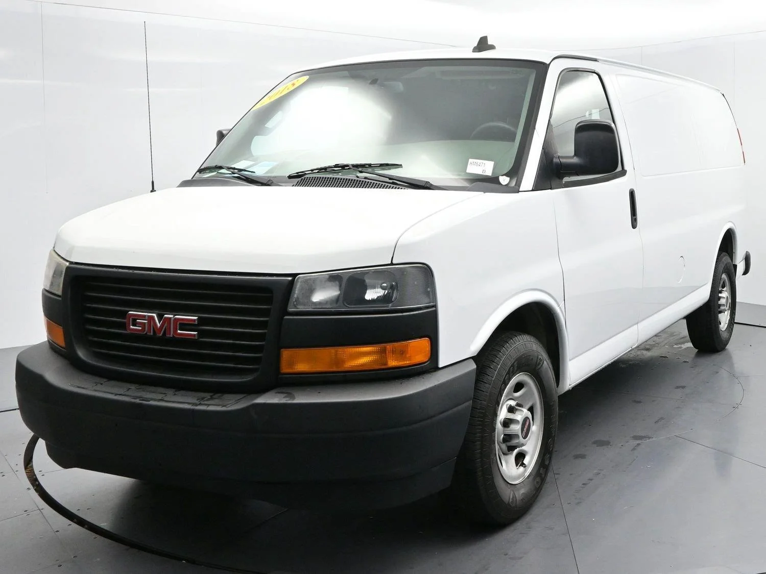 Used 2018 Summit White GMC 2500 image 3