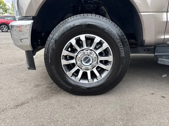 Used 2022 Brown Metallic Ford LARIAT image 27