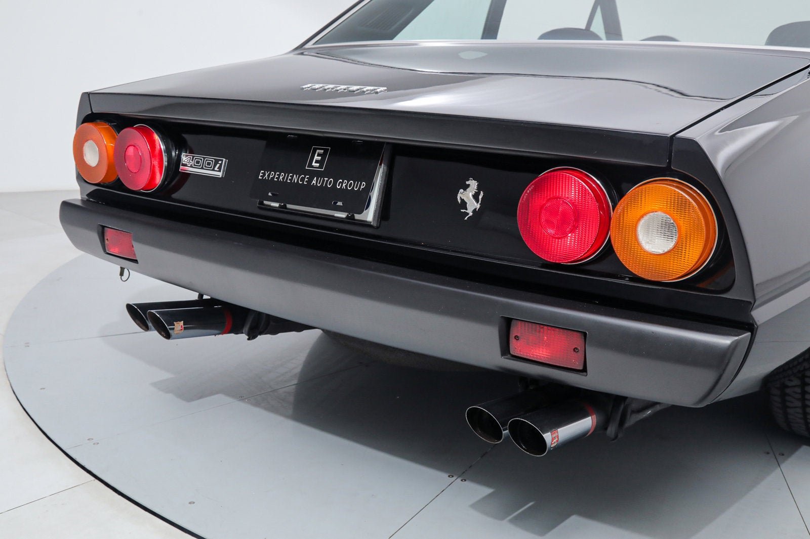 Used 1983 Nero Ferrari  image 19