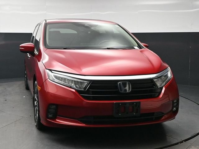 Certified Used 2021 Radiant Red Metallic II Honda EX-L image 2