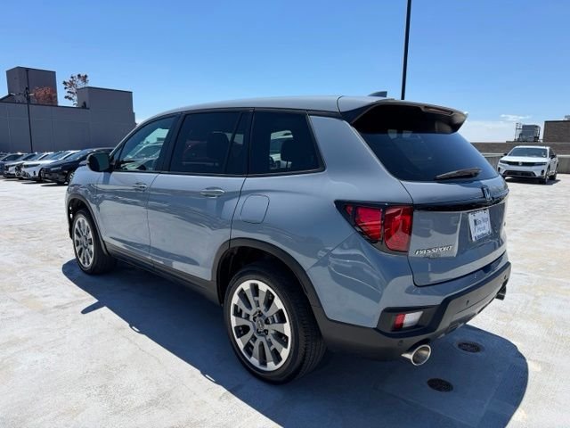 Used 2024 Gray Honda EX-L image 5