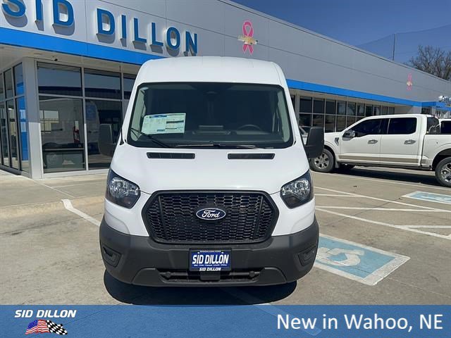New 2026 Oxford White Ford T-250 148 Med Rf 9150 GVWR AWD image 8