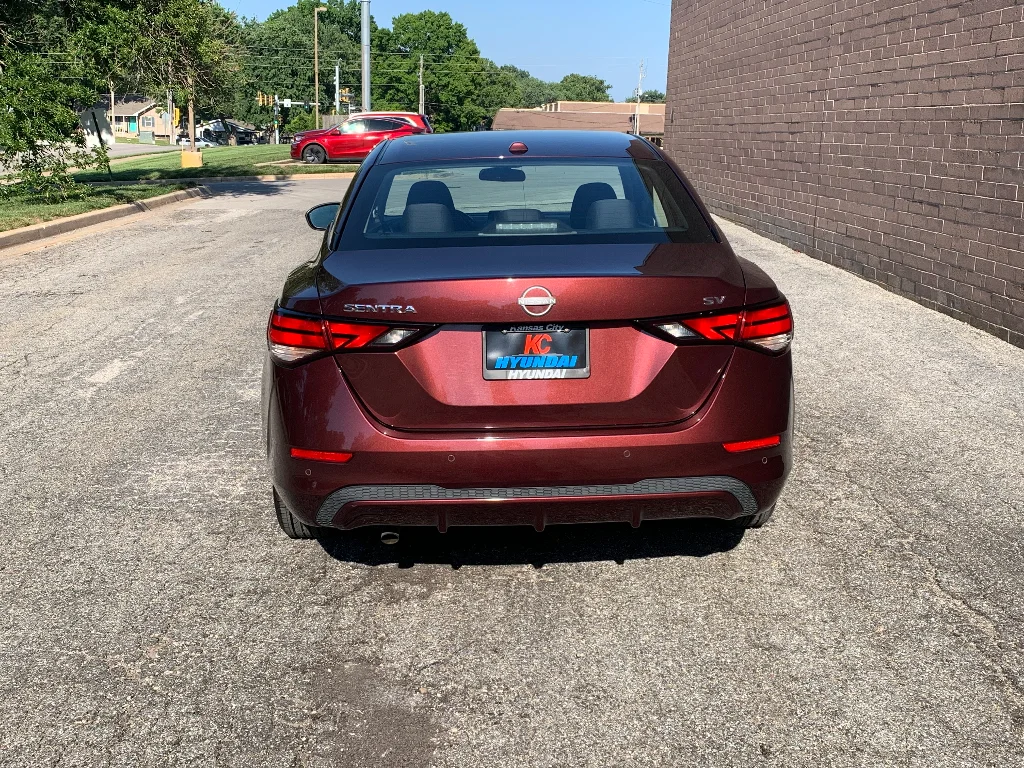 Used 2024 Rosewood Metallic Nissan SV image 4