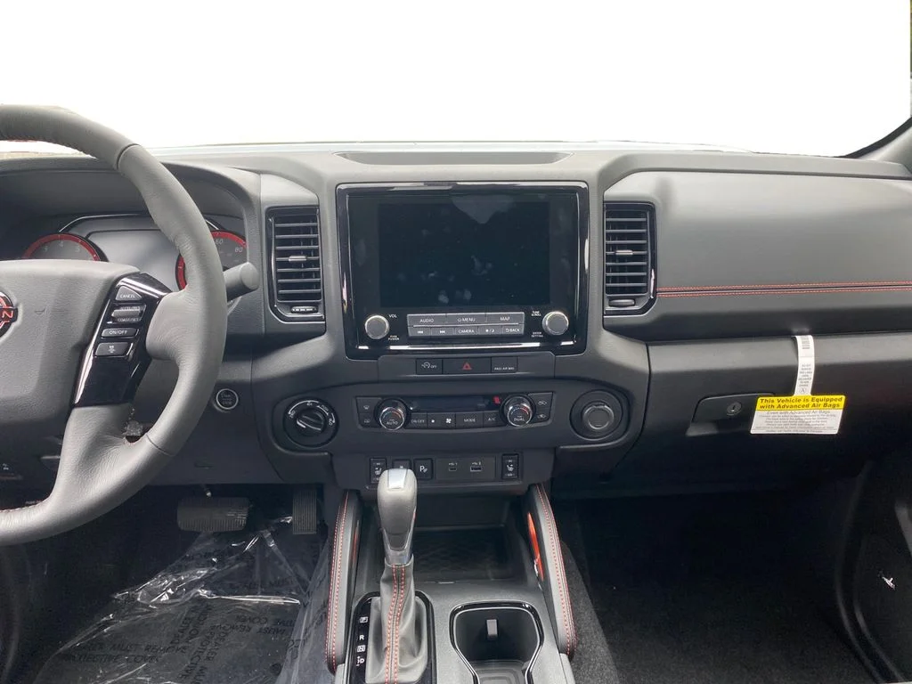 Certified Used 2023 Gun Metallic Nissan  image 11