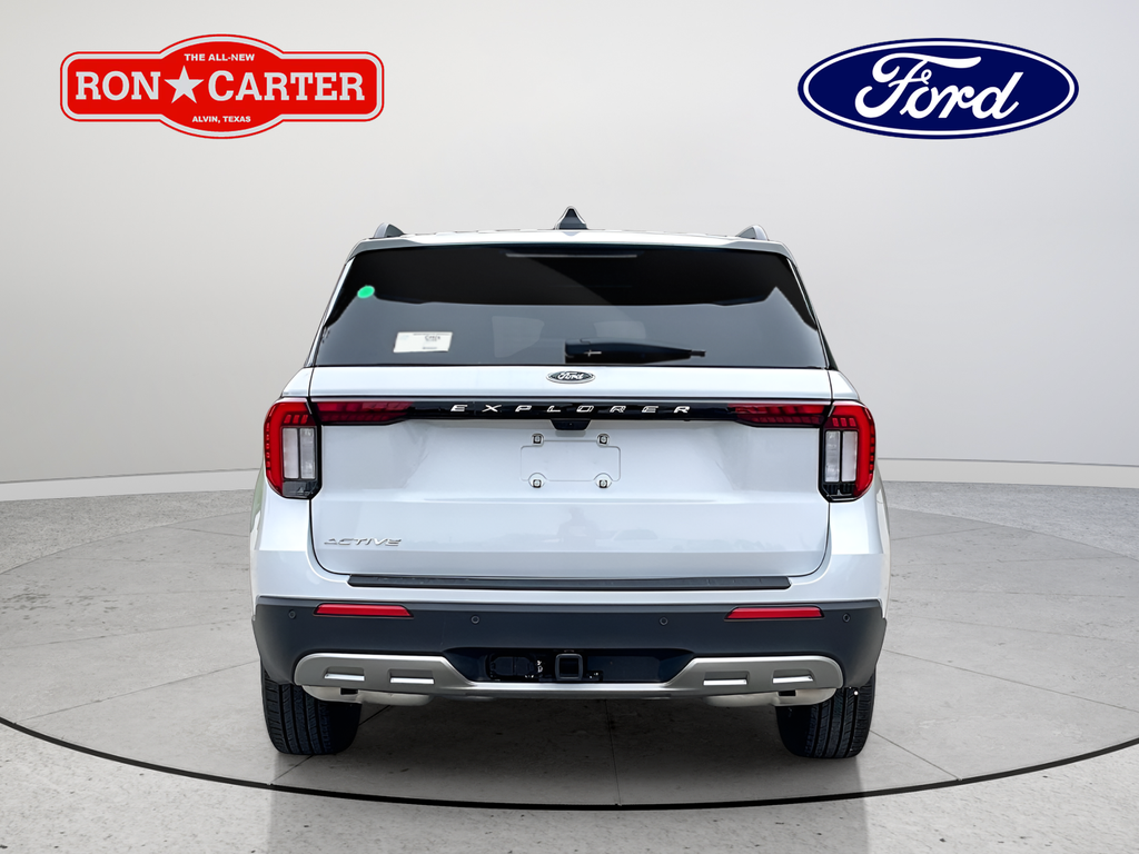 New 2026 Space White Metallic Ford Active image 4