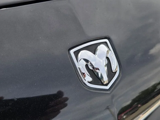 Used 2009 Black Dodge R/T image 5
