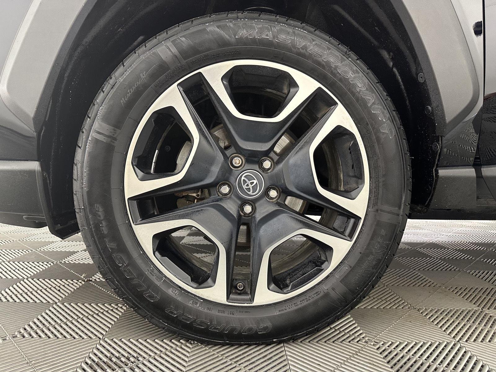 Used 2019 Midnight Black Metallic Toyota Adventure image 38