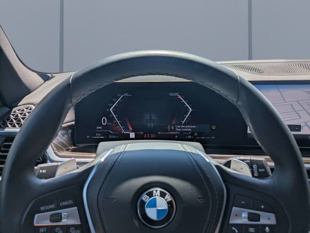 Used 2026 Black BMW sDrive40i image 30