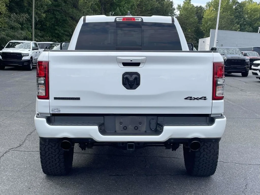 Used 2022 White Ram Big Horn/Lone Star image 7