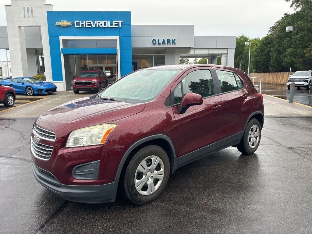 2016 Chevrolet Trax LS's photo