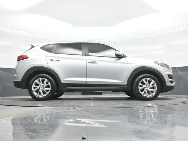 Used 2019 Silver Hyundai Value image 24