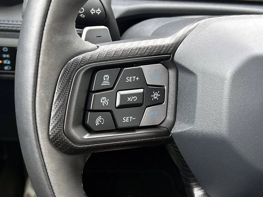 Used 2025 Gray Metallic Ford Dark Horse image 18