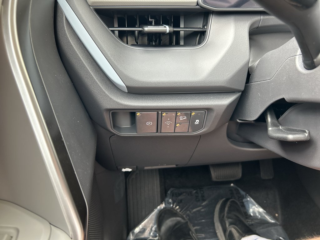 New 2027 Frost Blue / Black Roof Kia S image 24