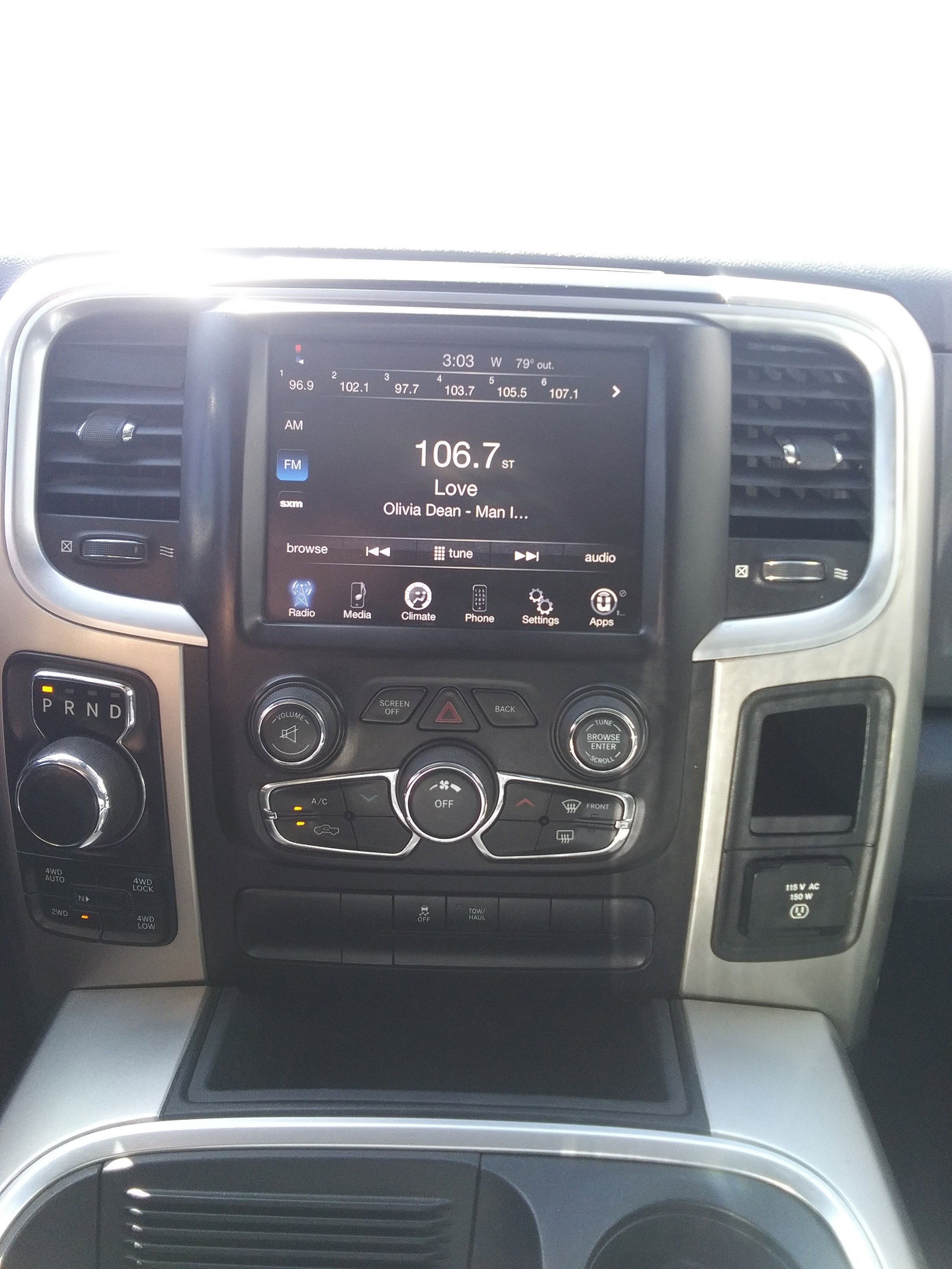 Used 2015 White Ram Big Horn image 19