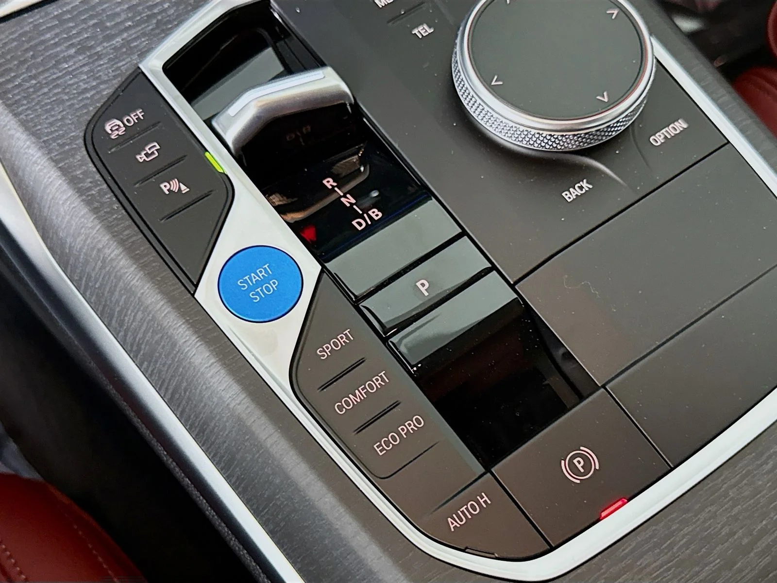 New 2026 Brooklyn Grey Metallic BMW eDrive40 image 17