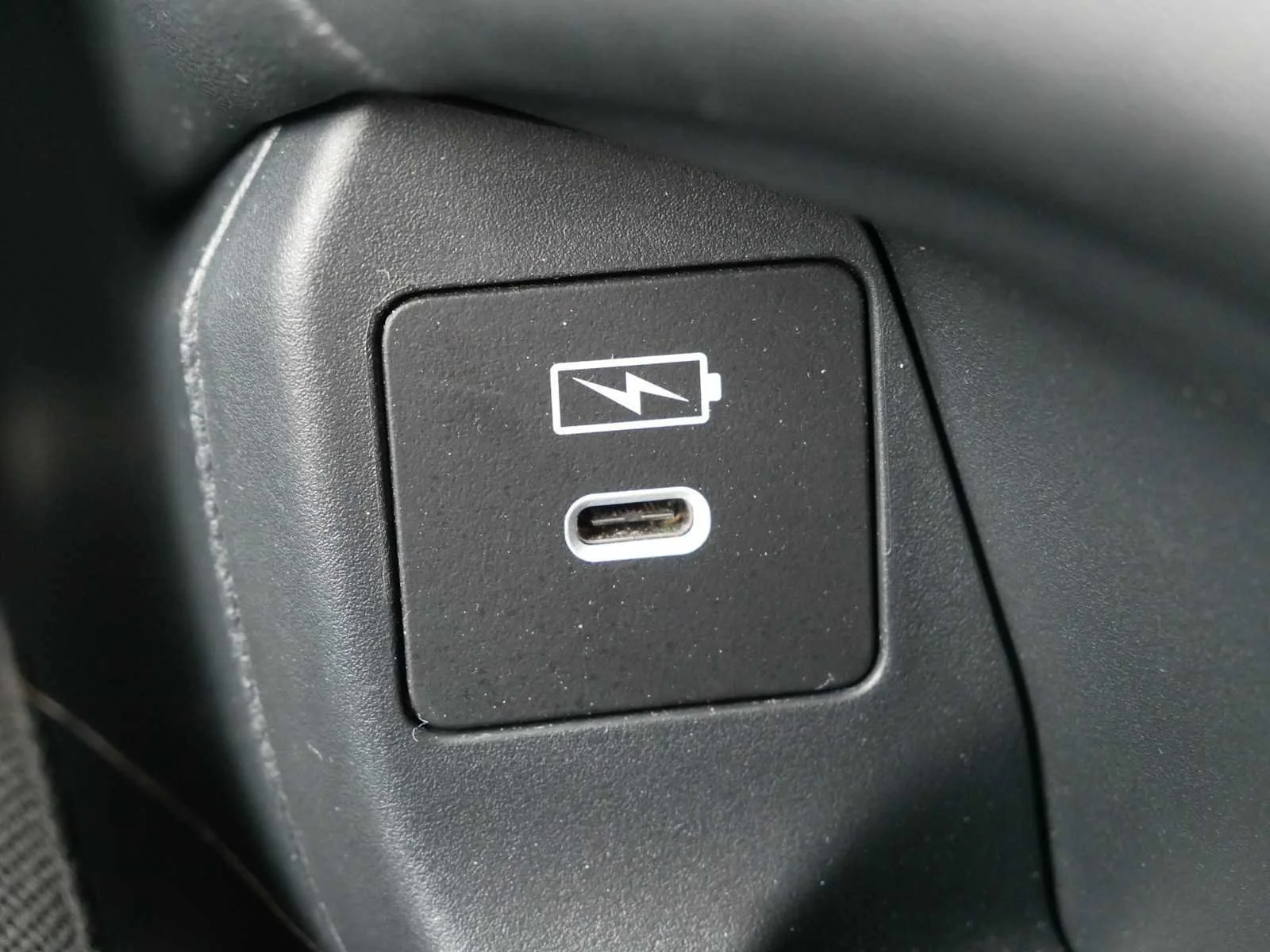Certified Used 2024 Modern Steel Metallic Honda LX image 68