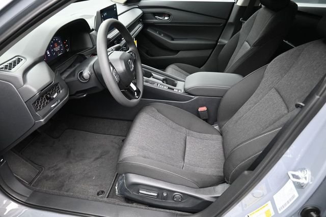 New 2026 Urban Gray Pearl Honda SE image 11