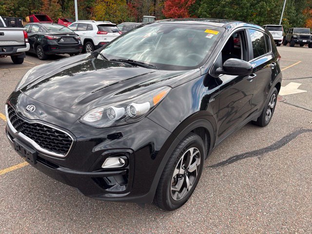 Used 2020 Red Kia LX image 3