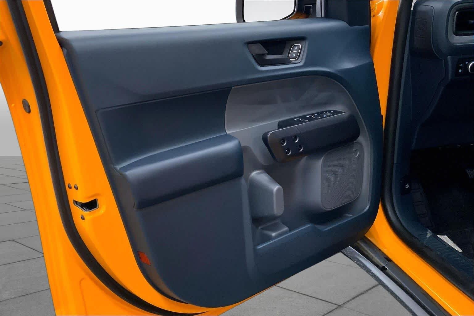 New 2026 Orange Fury Metallic Tri-Coat Ford XLT image 10