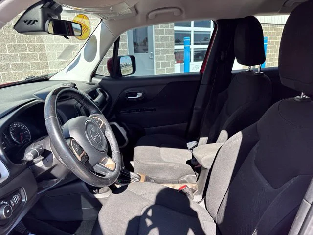 Used 2016 Colorado Red Jeep Latitude image 12