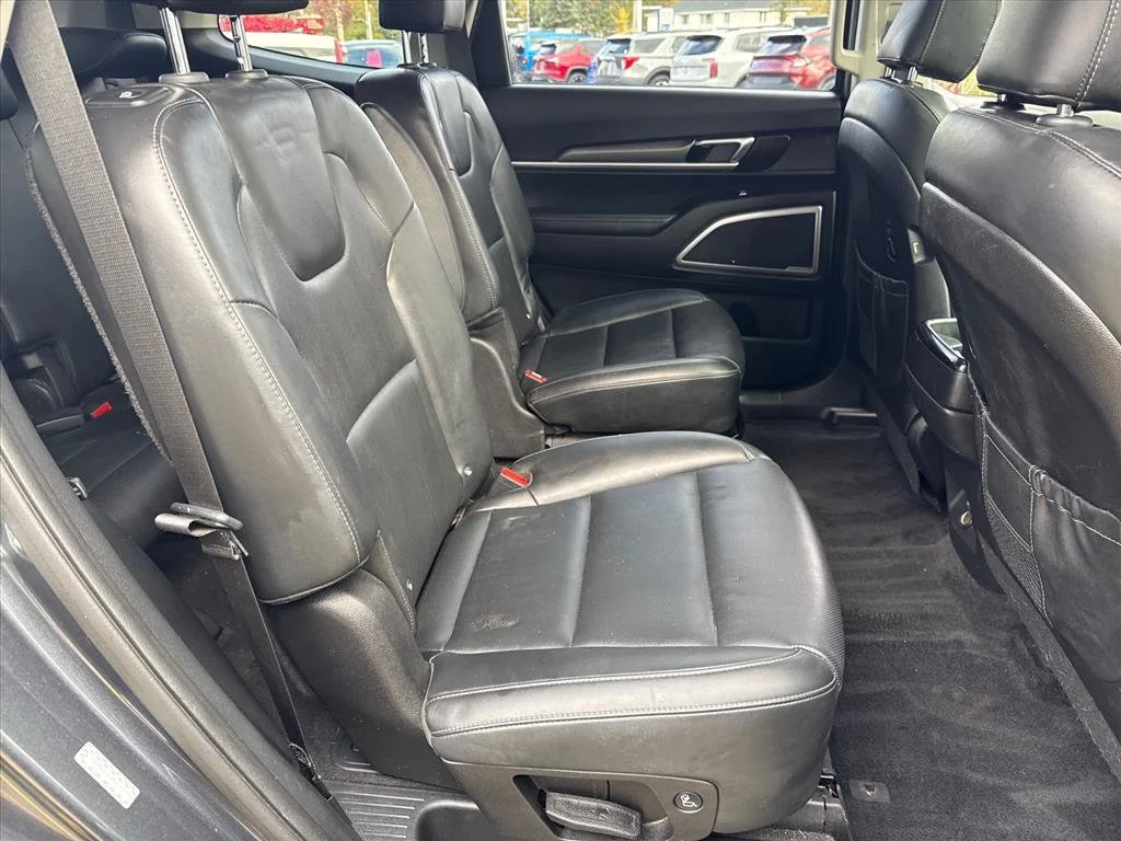 Used 2021 Gravity Grey Kia S image 25