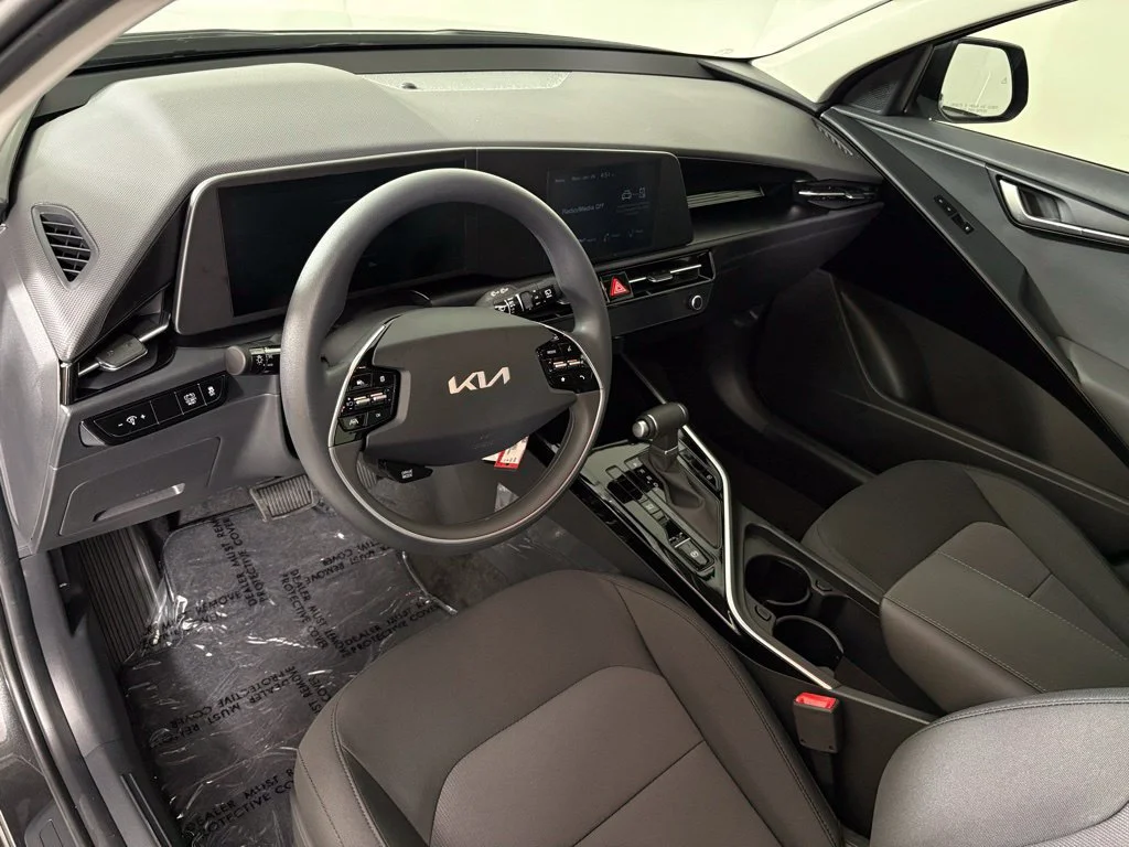 New 2026 Gray Kia LX image 17
