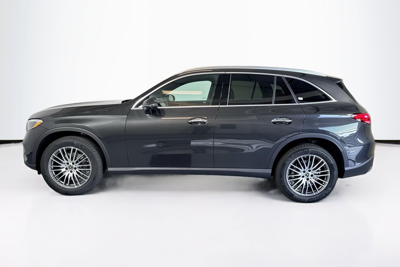 New 2026 Graphite Grey Metallic Mercedes-Benz GLC 300 image 8