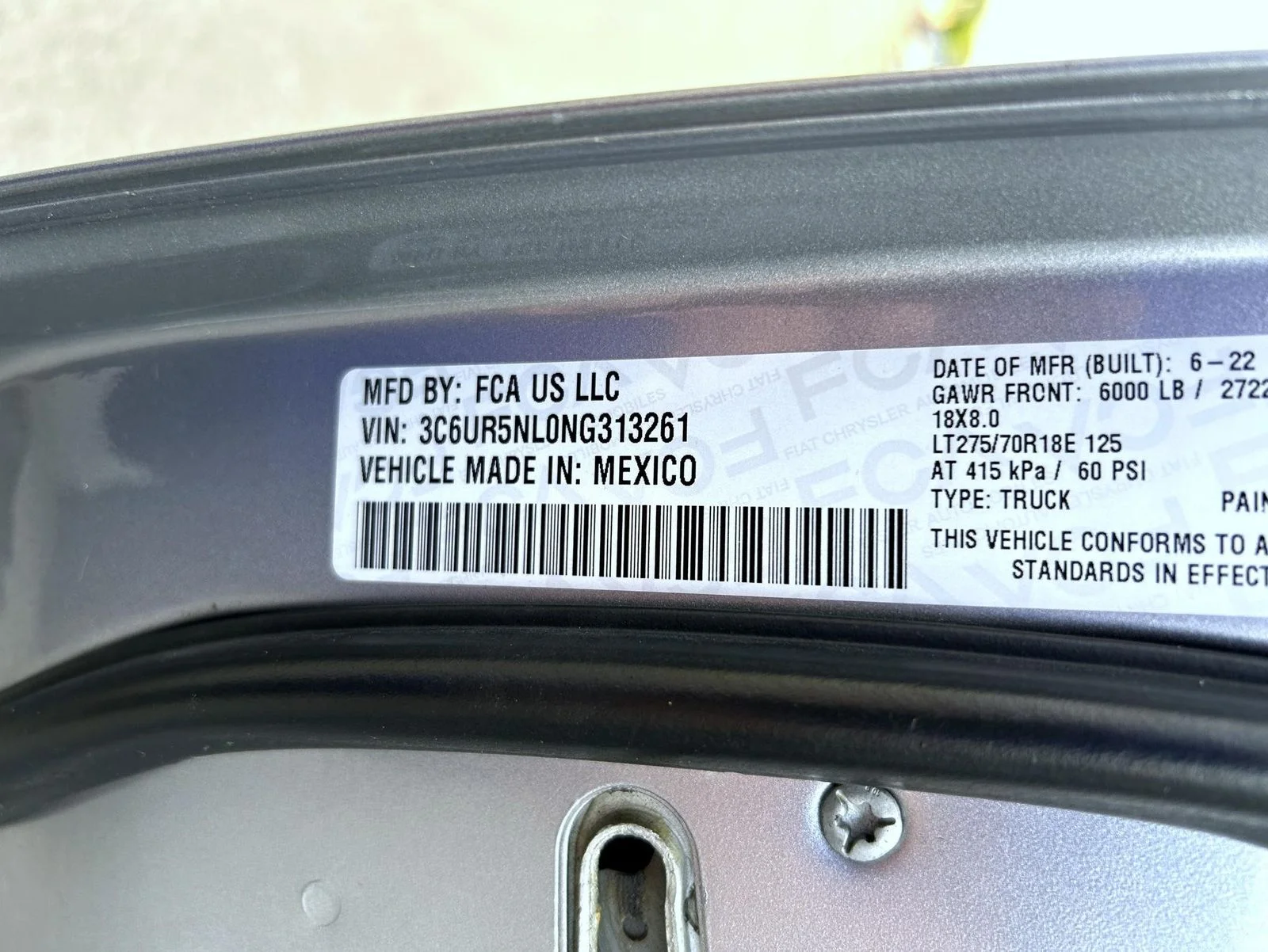 Used 2022 Silver Ram Laramie image 25