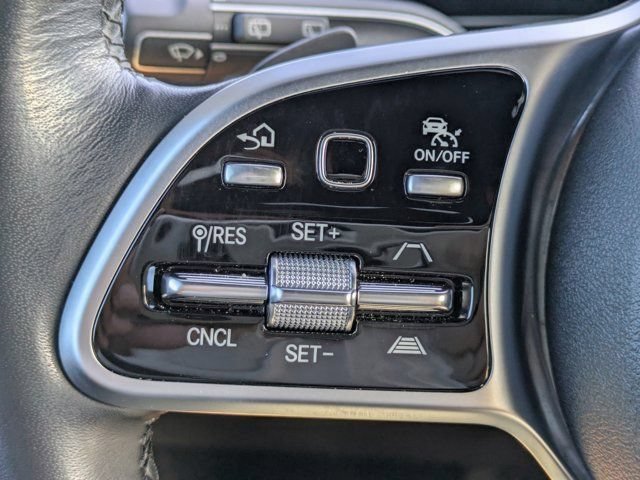 Used 2022 Polar White Mercedes-Benz GLE 450 image 24