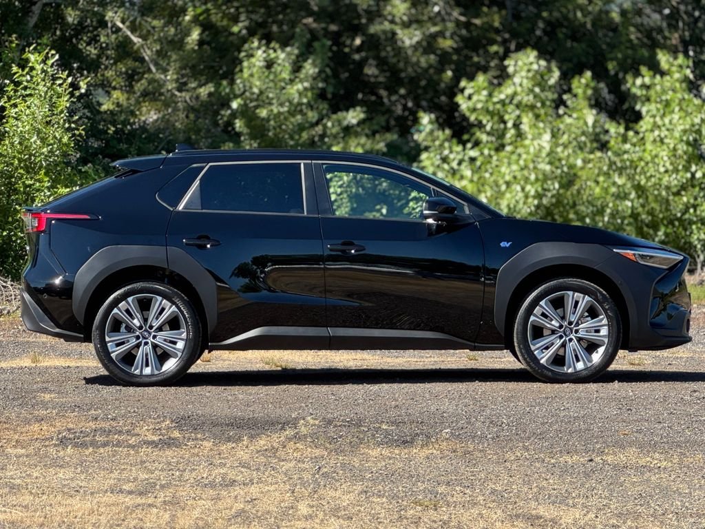 Used 2023 Galactic Black Subaru Limited image 8
