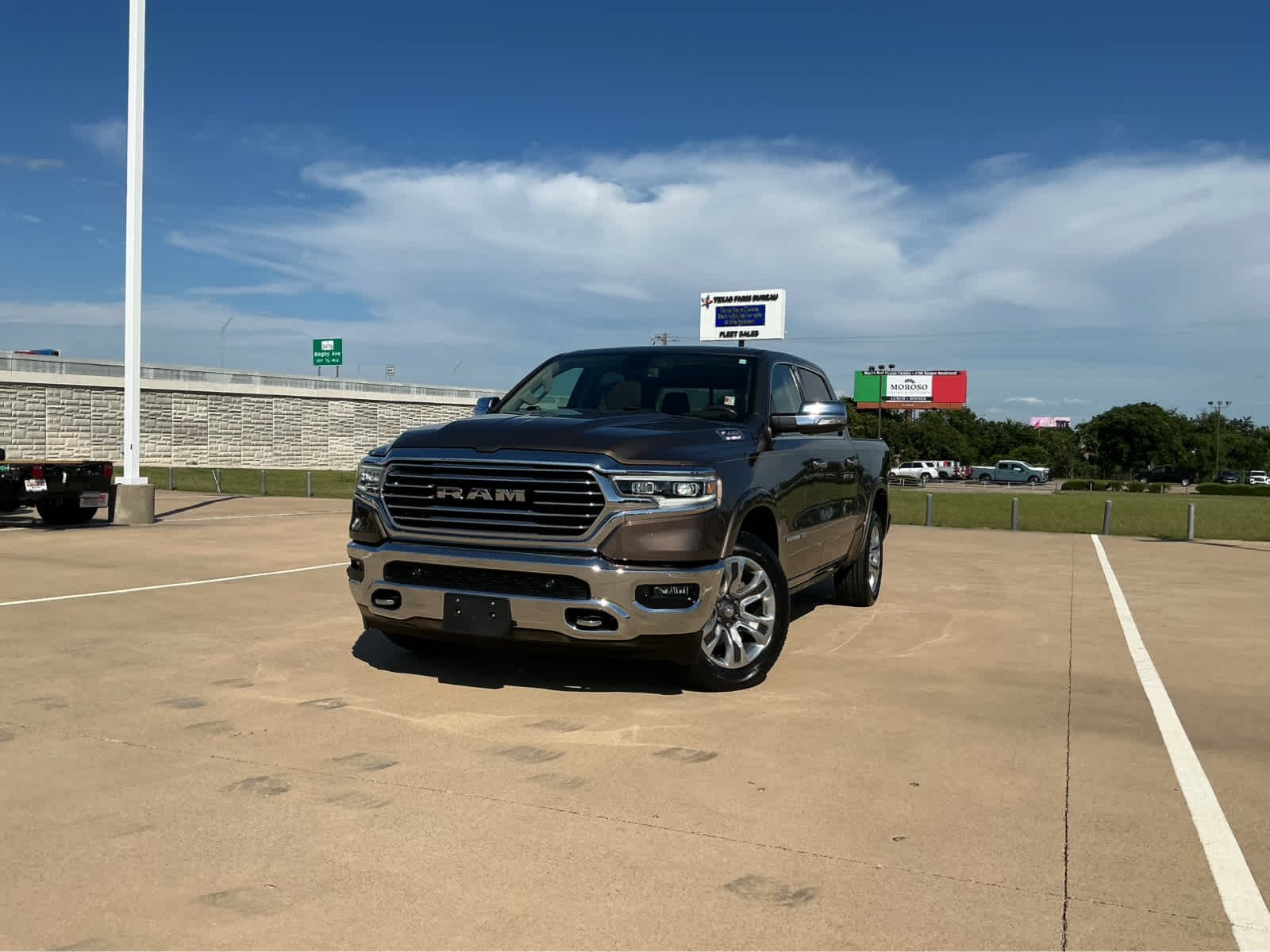 Used 2020 Walnut Brown Metallic Clearcoat Ram Longhorn image 2
