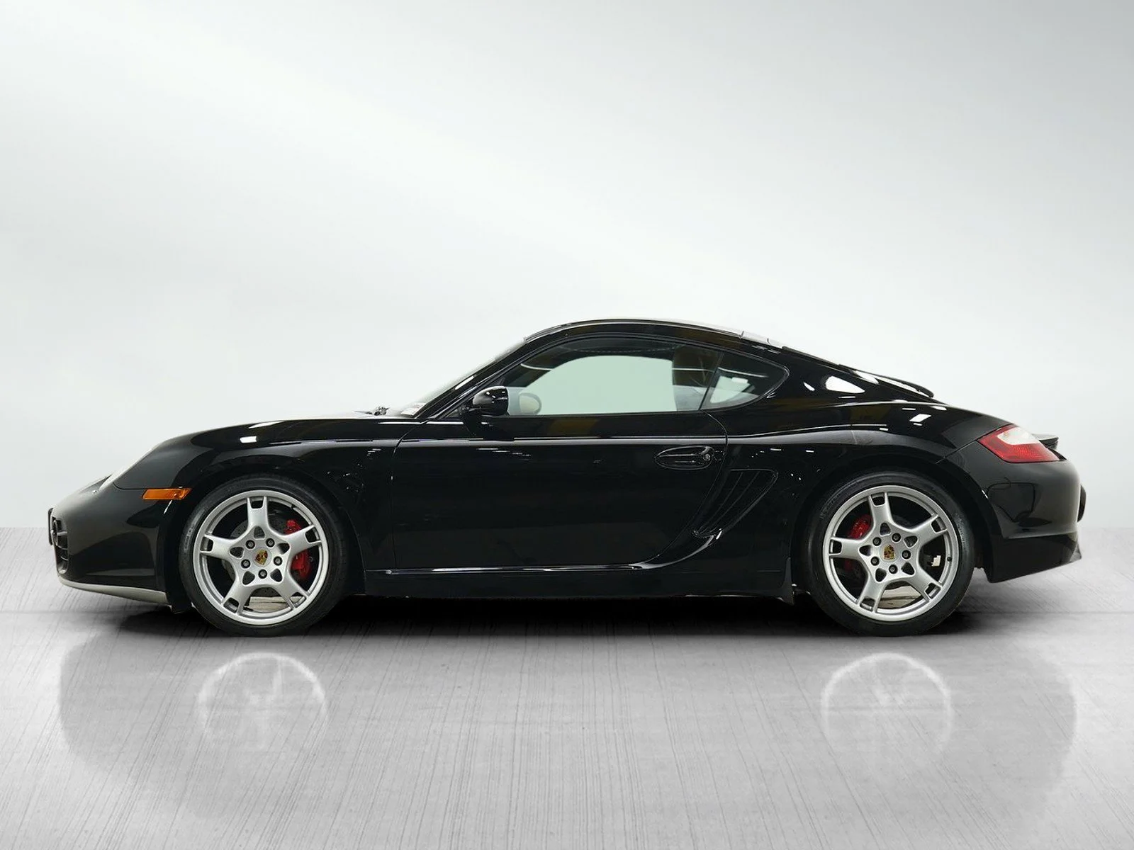 Used 2006 Porsche Cayman S with VIN WP0AB29836U781911 for sale in Wayzata, Minnesota