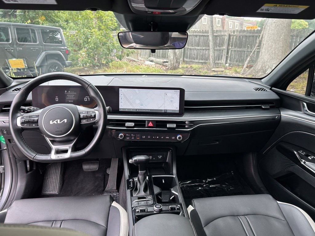 Used 2025 Gray Kia GT-Line image 31