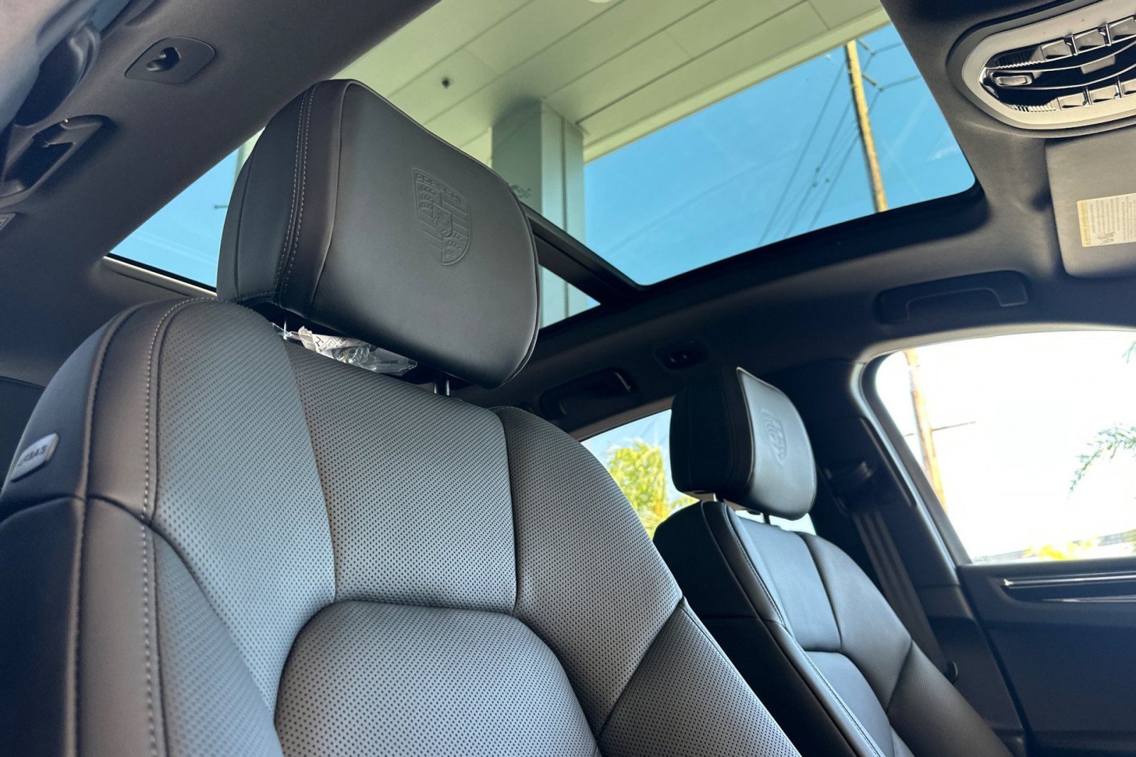 New 2026 Jet Black Metallic Porsche AWD image 17