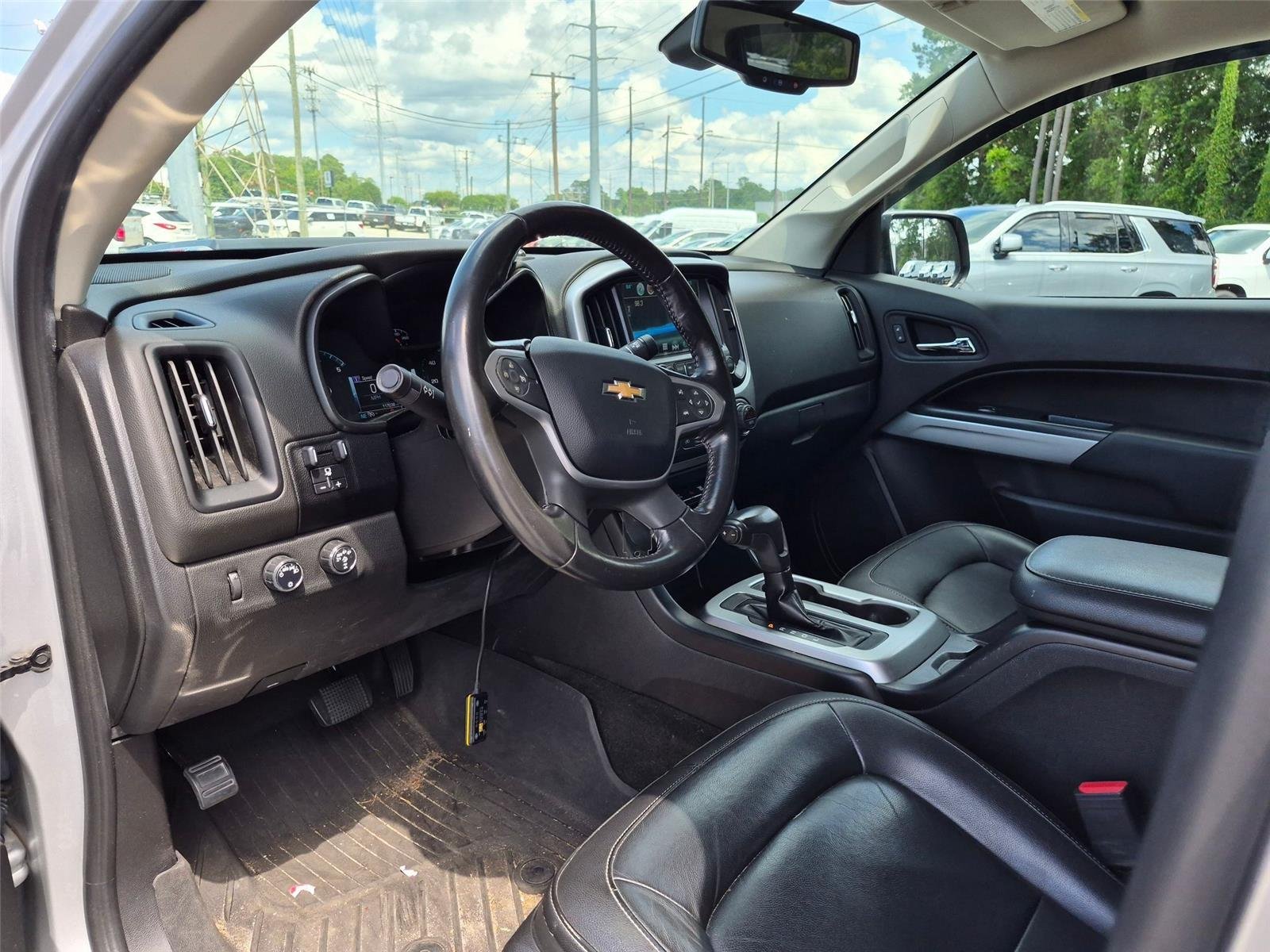 Used 2018 Silver Ice Metallic Chevrolet 4WD ZR2 image 9