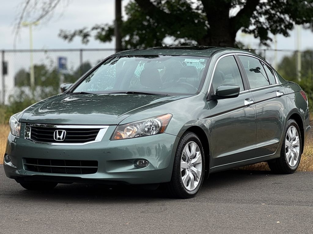 Used 2009 Mystic Green Metallic Honda EX-L image 3