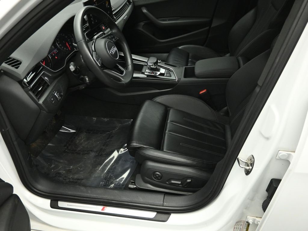 2020 AUDI A4 - Image 9