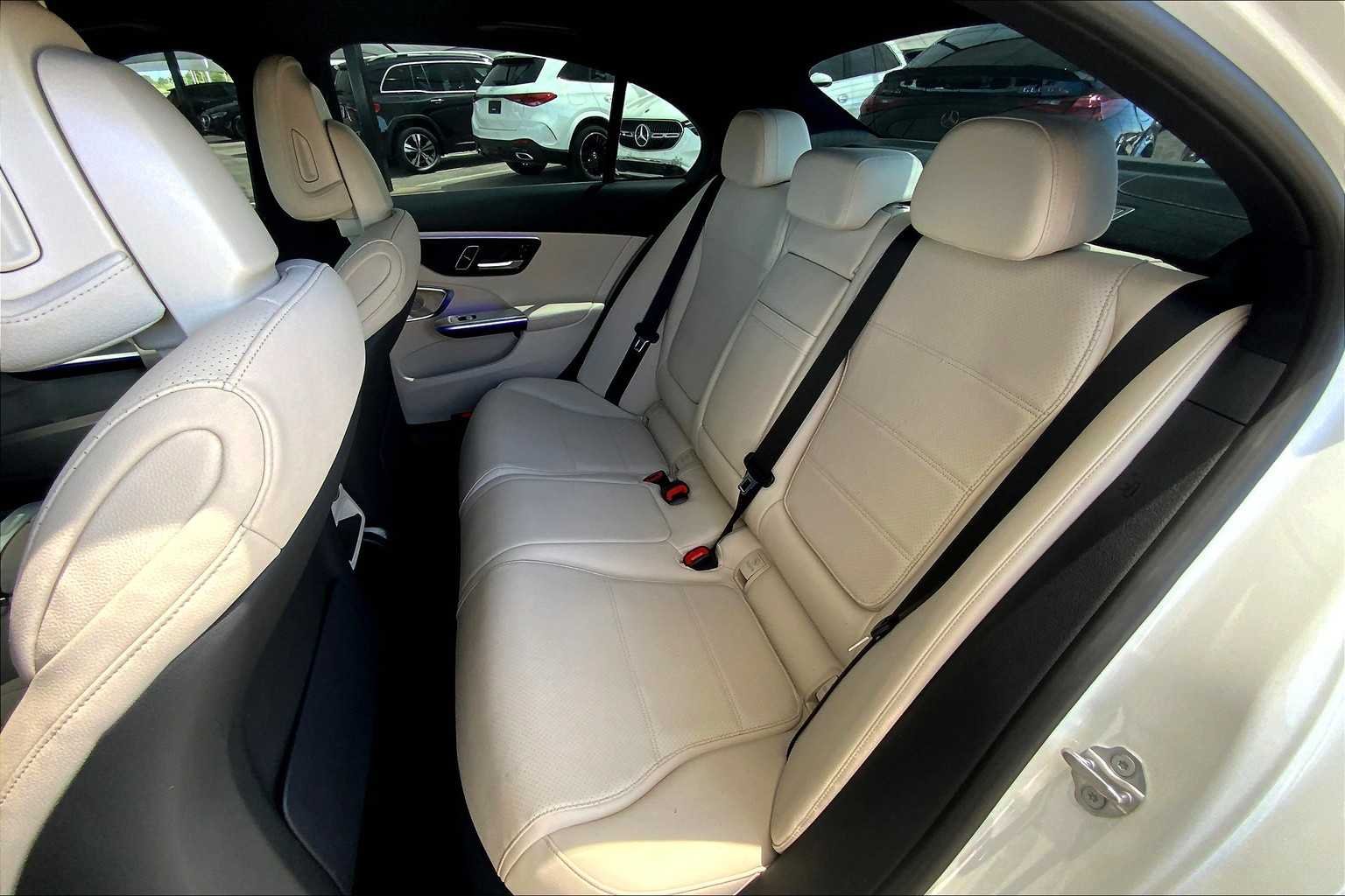 Certified Used 2022 Polar White Mercedes-Benz C 300 image 20