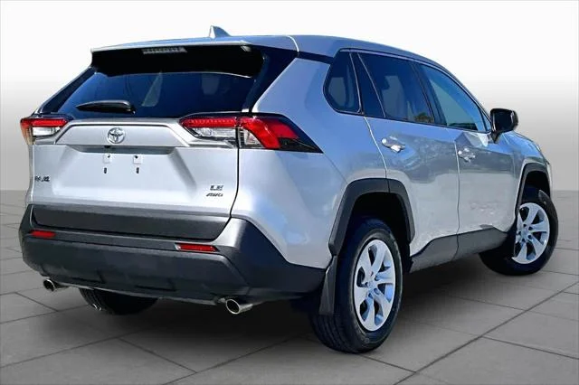 Certified Used 2024 SILVER SKY METALLIC Toyota  image 13
