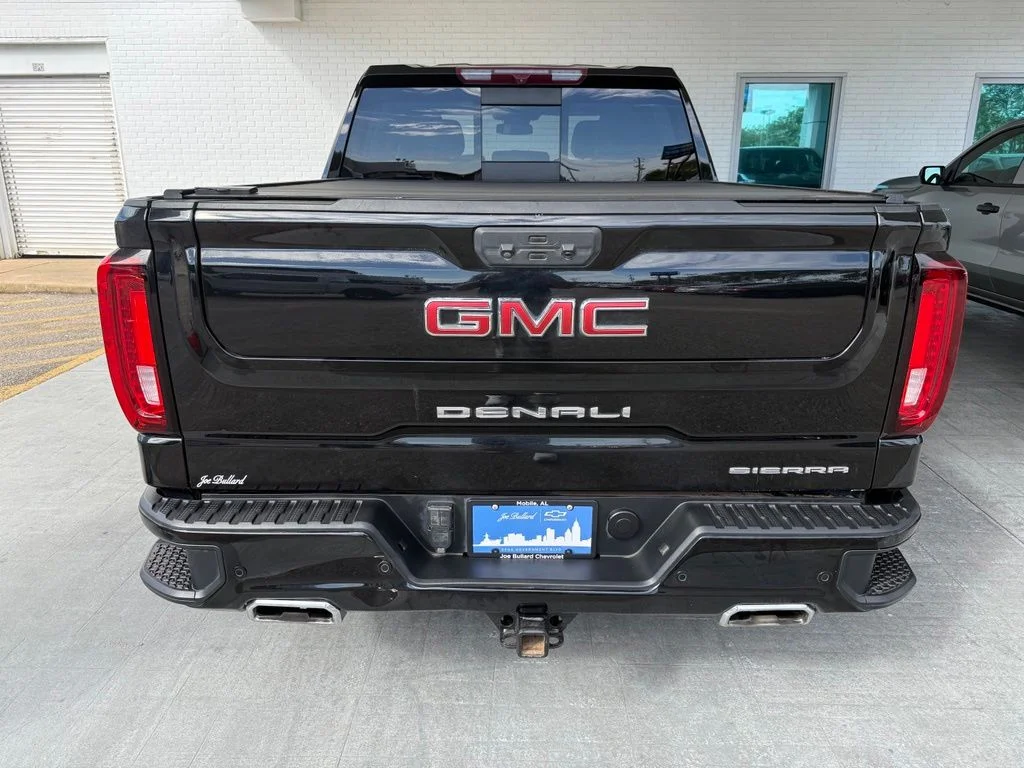 Used 2023 Black GMC Denali image 5