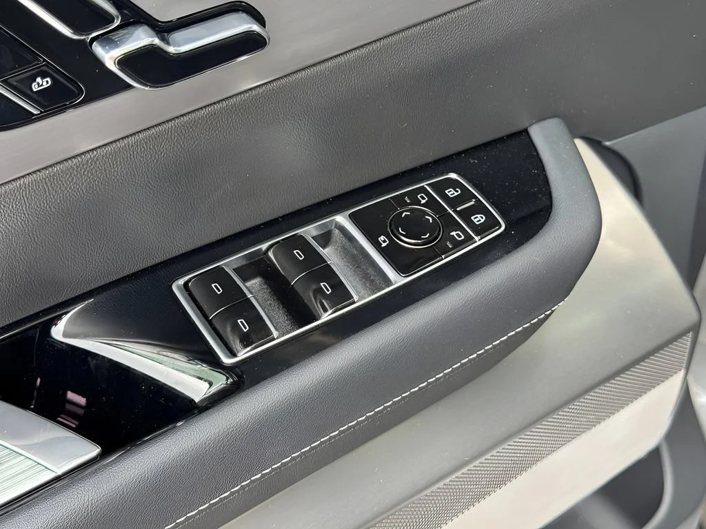 New 2027 Argent Silver Metallic Cadillac Sport image 17