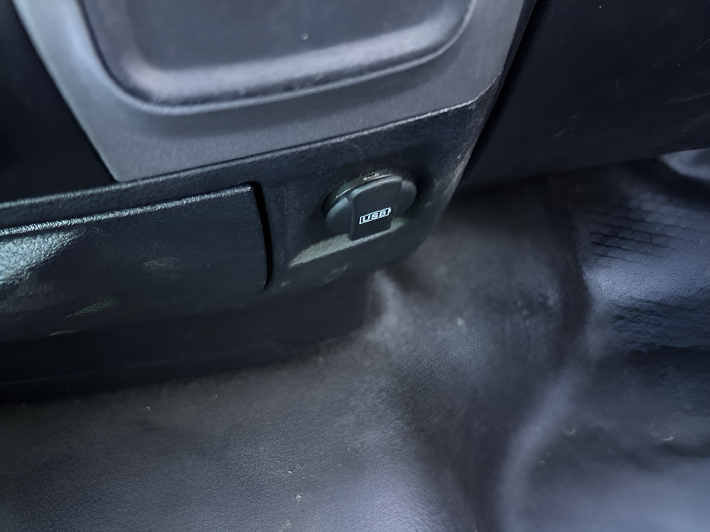Used 2017 White Ram Tradesman image 32