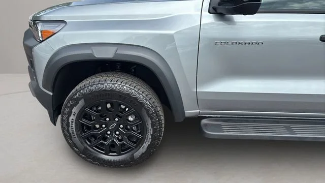 Used 2026 Sterling Gray Metallic Chevrolet Trail Boss image 33