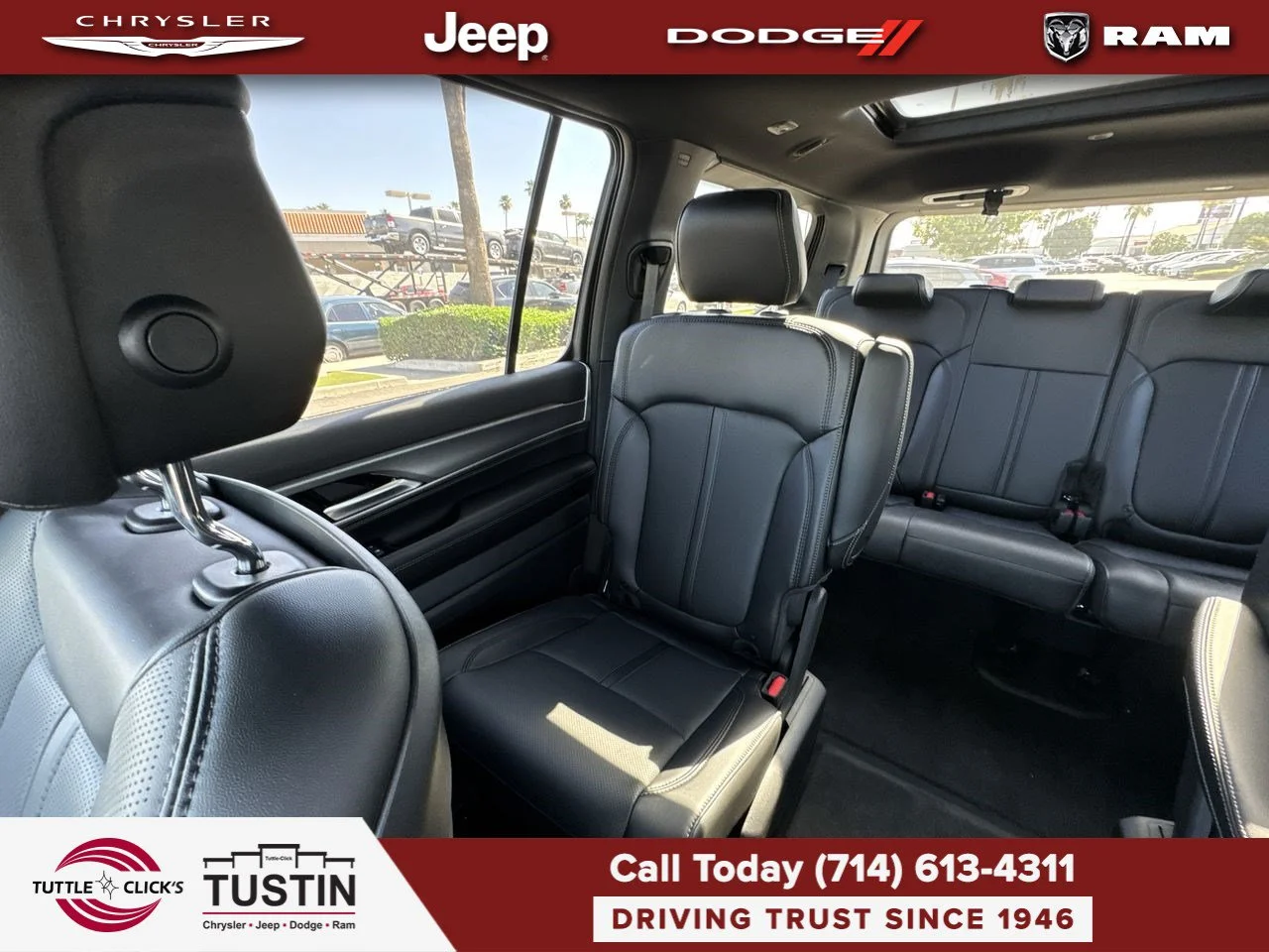 New 2026 Baltic-Gray Metallic Clear-Coat Exterior Paint Jeep 4DR 2WD image 4