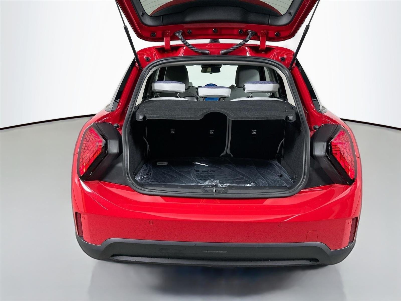 Used 2025 Chili Red II MINI Cooper S image 18