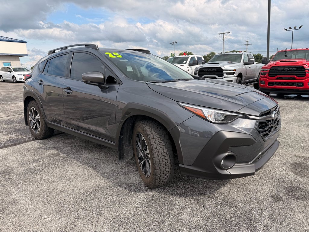 Used 2025 Magnetite Gray Metallic/Crystal Black Silica Subaru Premium image 4
