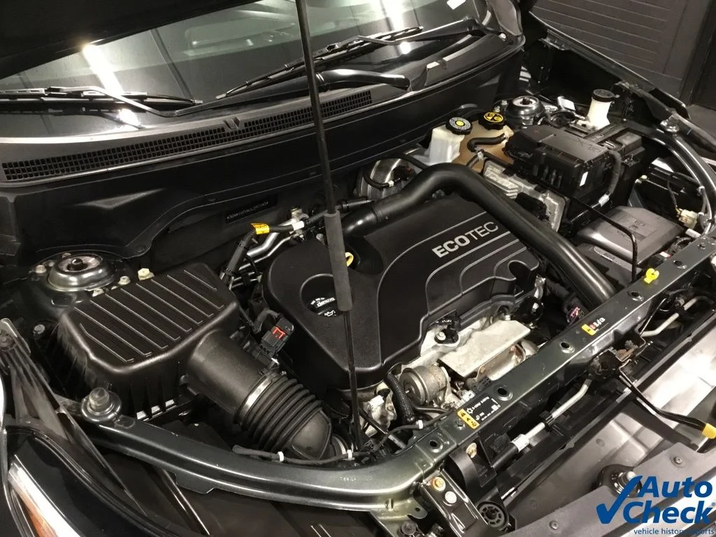 Used 2018 Gray Chevrolet Premier image 40